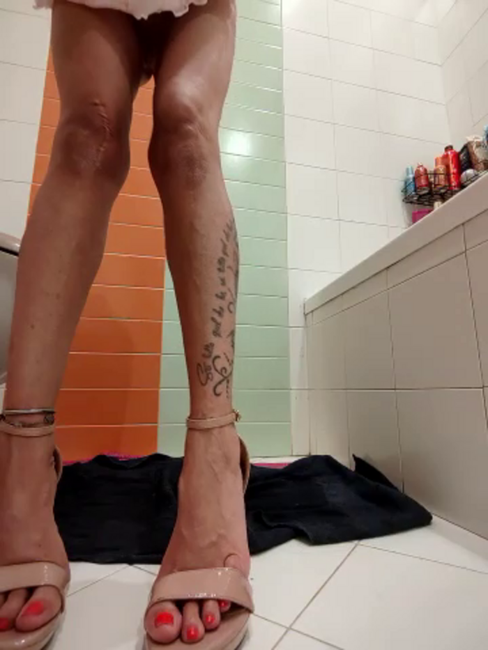 EmySkinny85