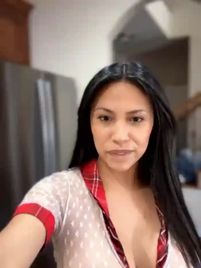 2024/07/31/stripchat-shaarebaare-22-15-25