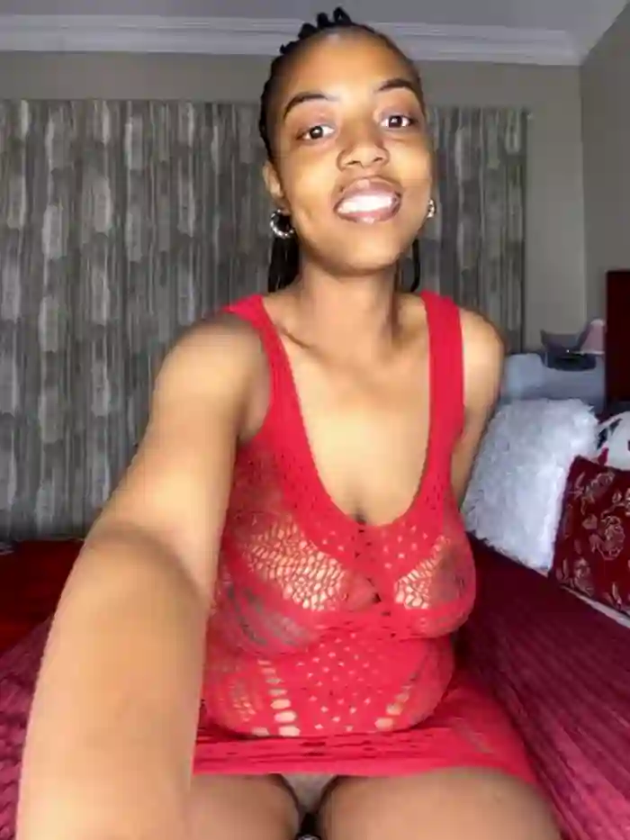 2024/07/31/stripchat-tamia_98-03-49-10