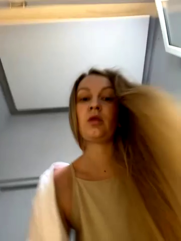 Teya_moon_