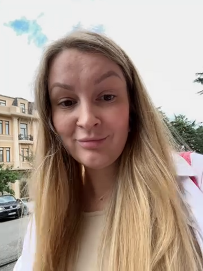 Teya_moon_
