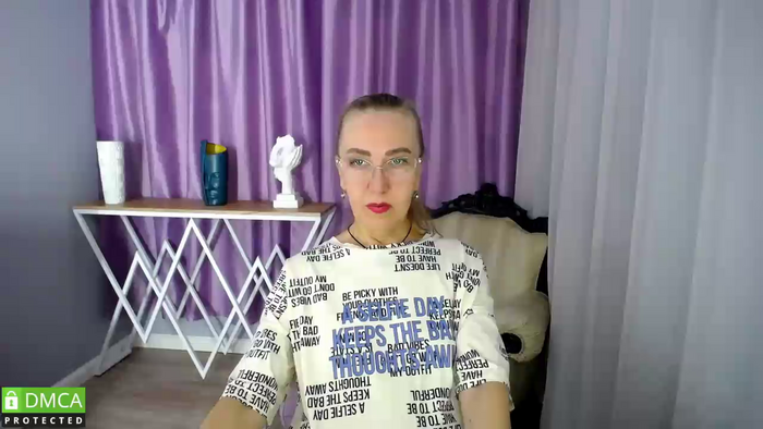queen_a_n_i