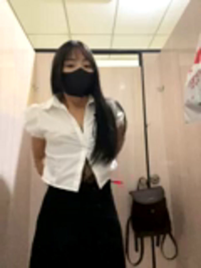 Asia-Lynn