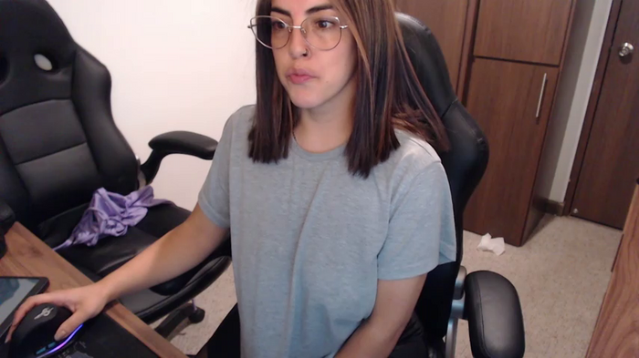 IsisLoveyes_