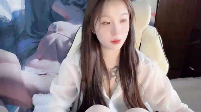 Jaine-1x