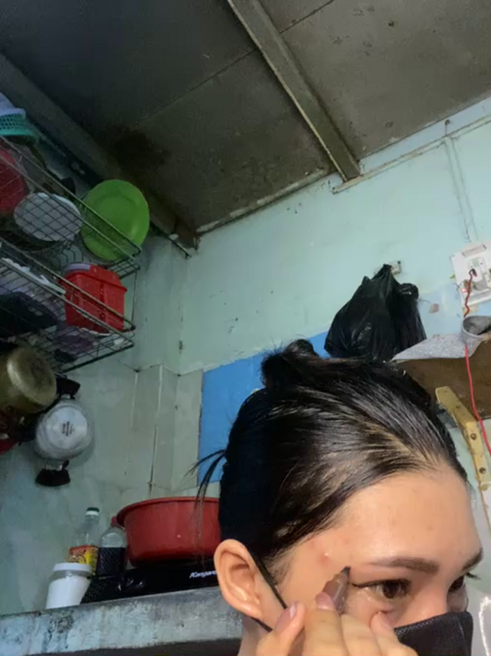 Ly_Coca24