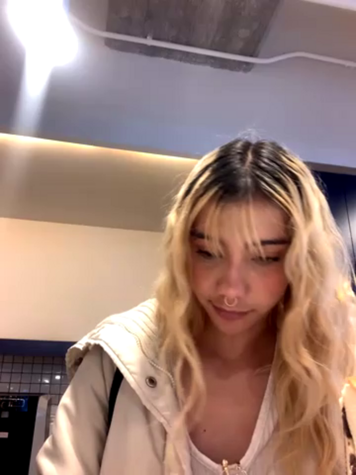 MIA_CUUTE-
