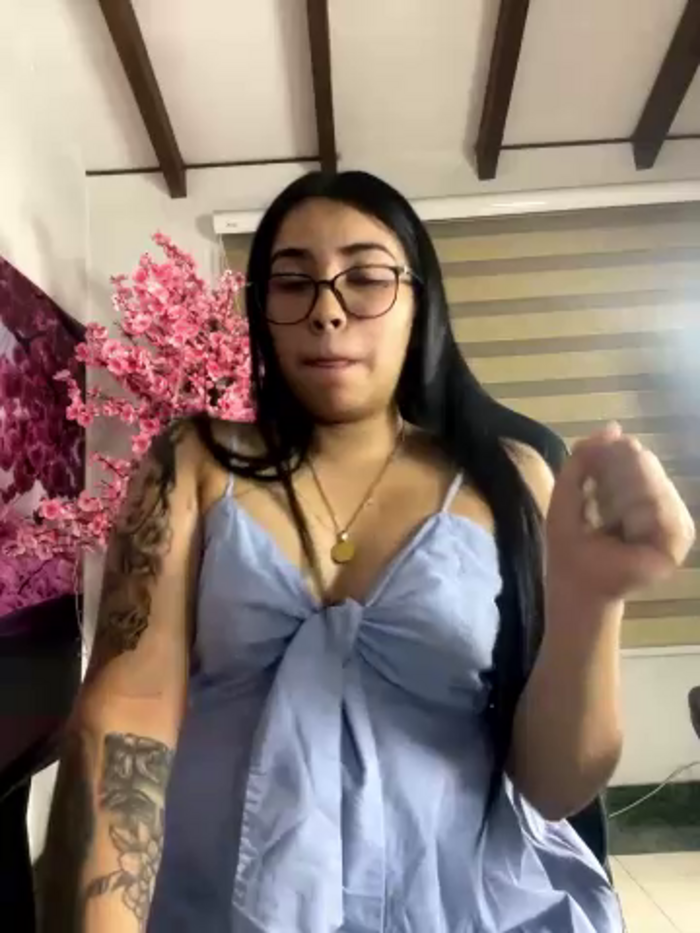 SaritaHot_69