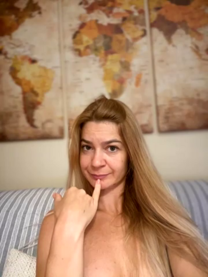 sexy_blondegirl