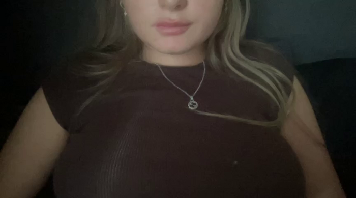 KaraLeee