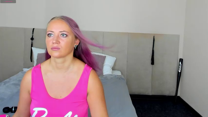 MuscleXXXBarbie