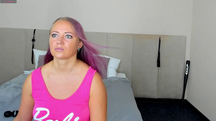 MuscleXXXBarbie