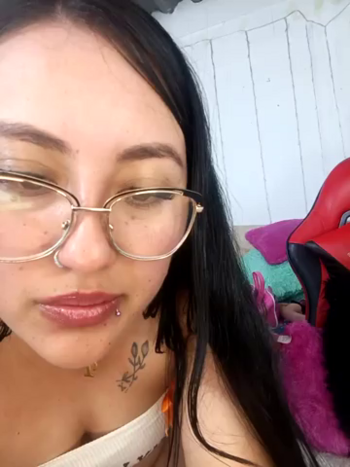 Nathahot69