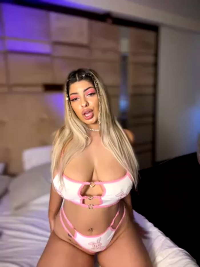 YaraMoon_