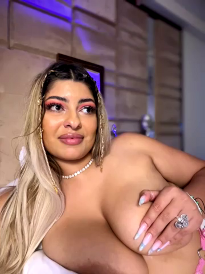 YaraMoon_