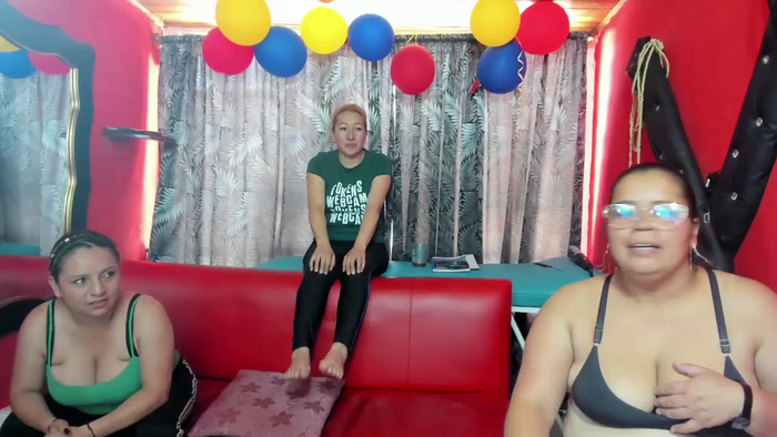 lesbiancuple