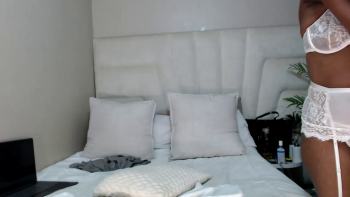 naughtyblackdolie