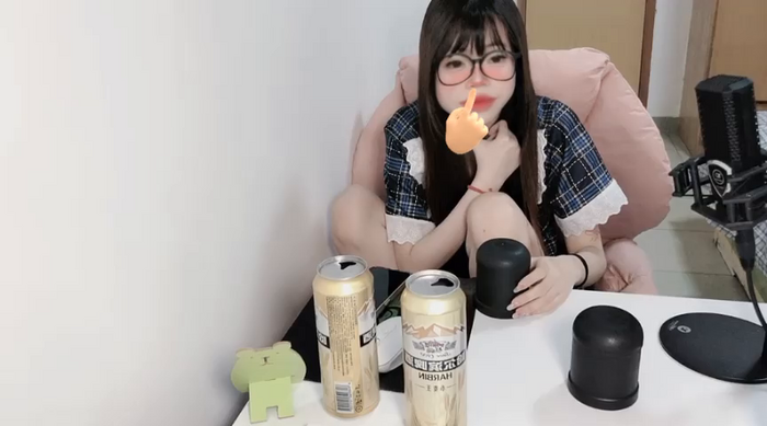 v-vivian