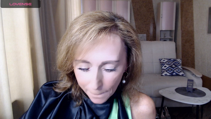 HornyMilf_777