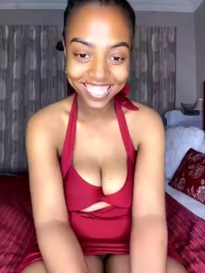 2024/08/03/stripchat-tamia_98-22-14-00