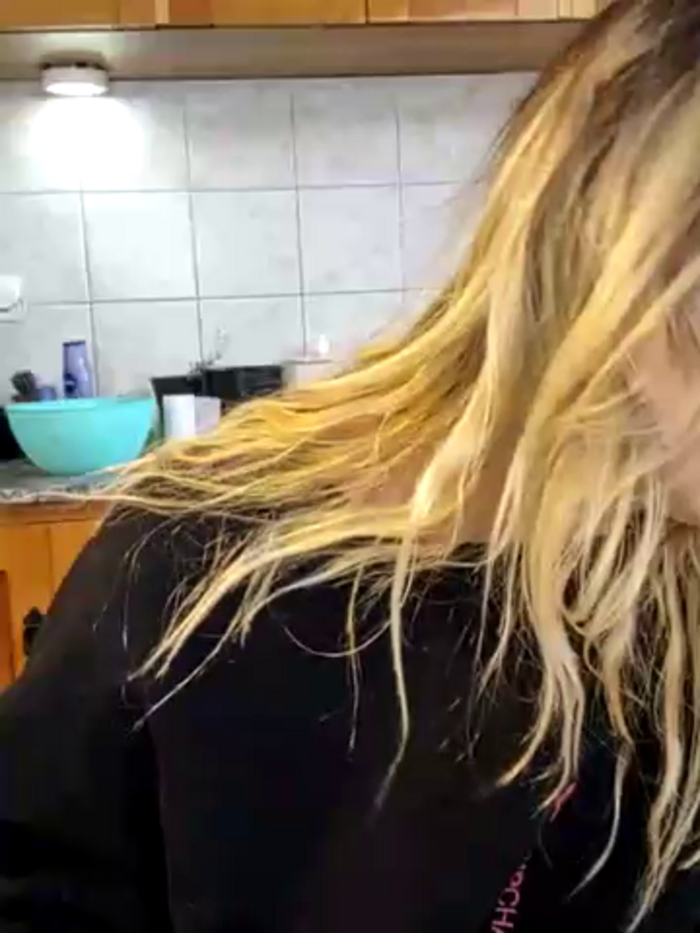 Elnonoykeila77