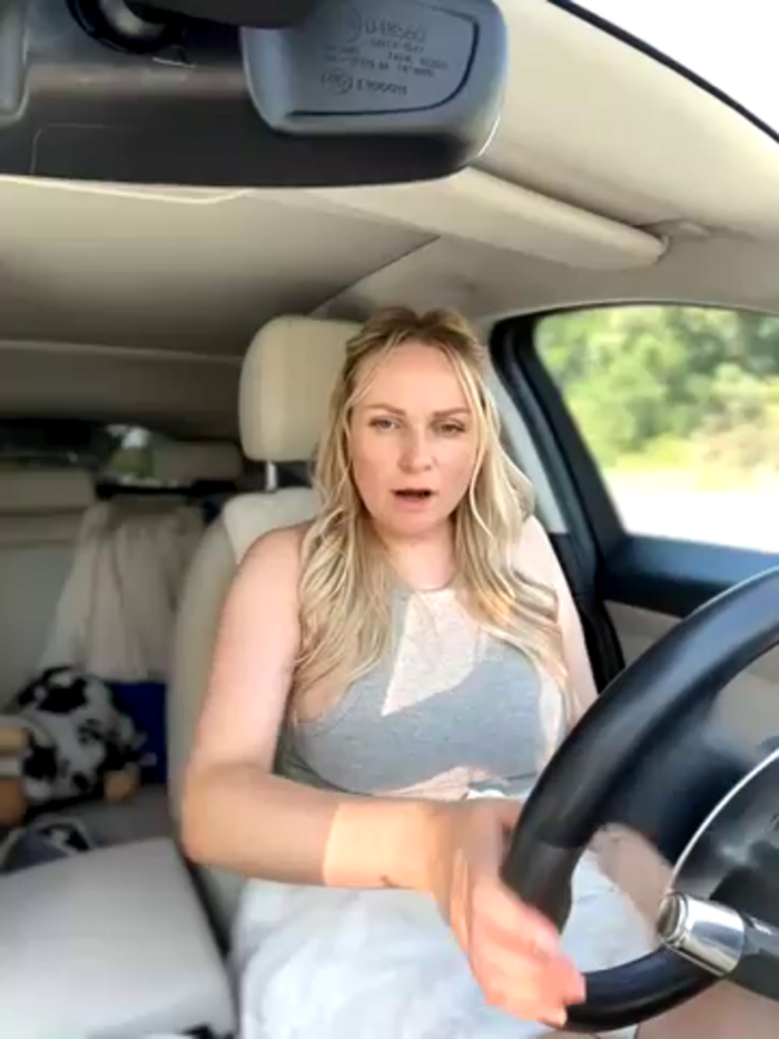 Bondgirl_013
