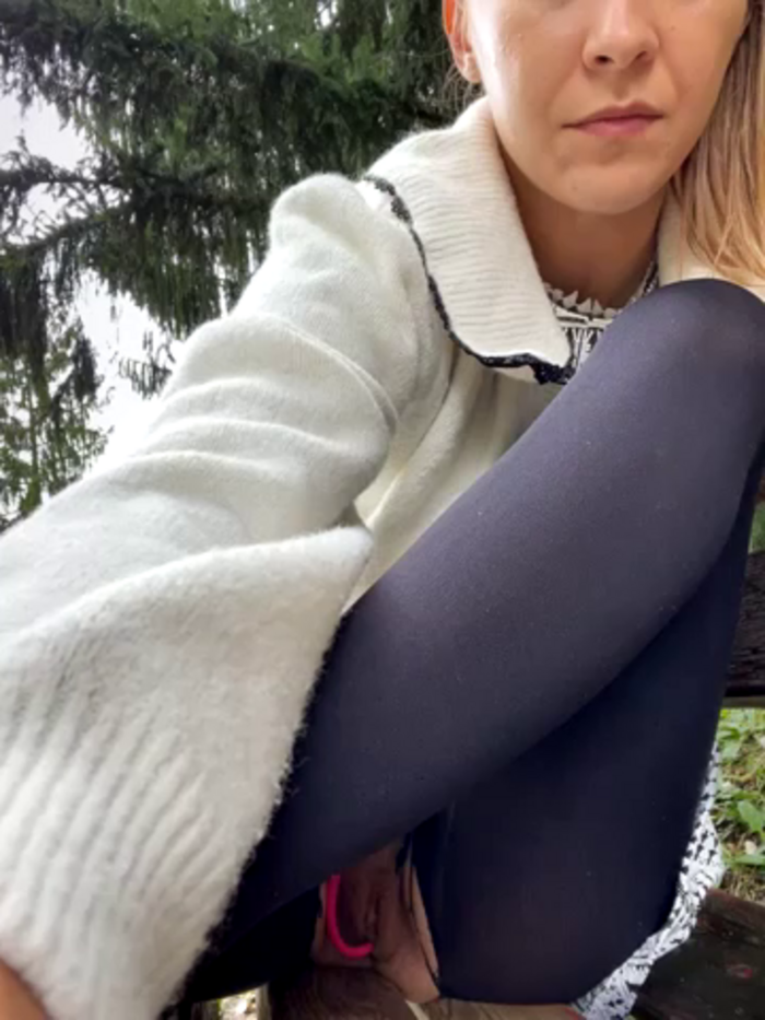 Risky_girl23