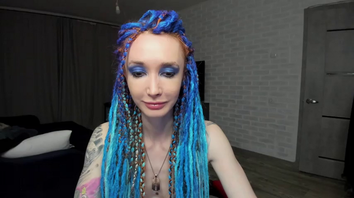 Roxy_Silver