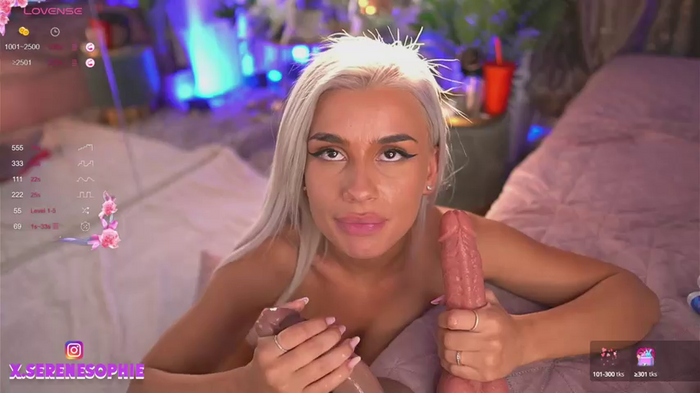 Serene_Sophiex
