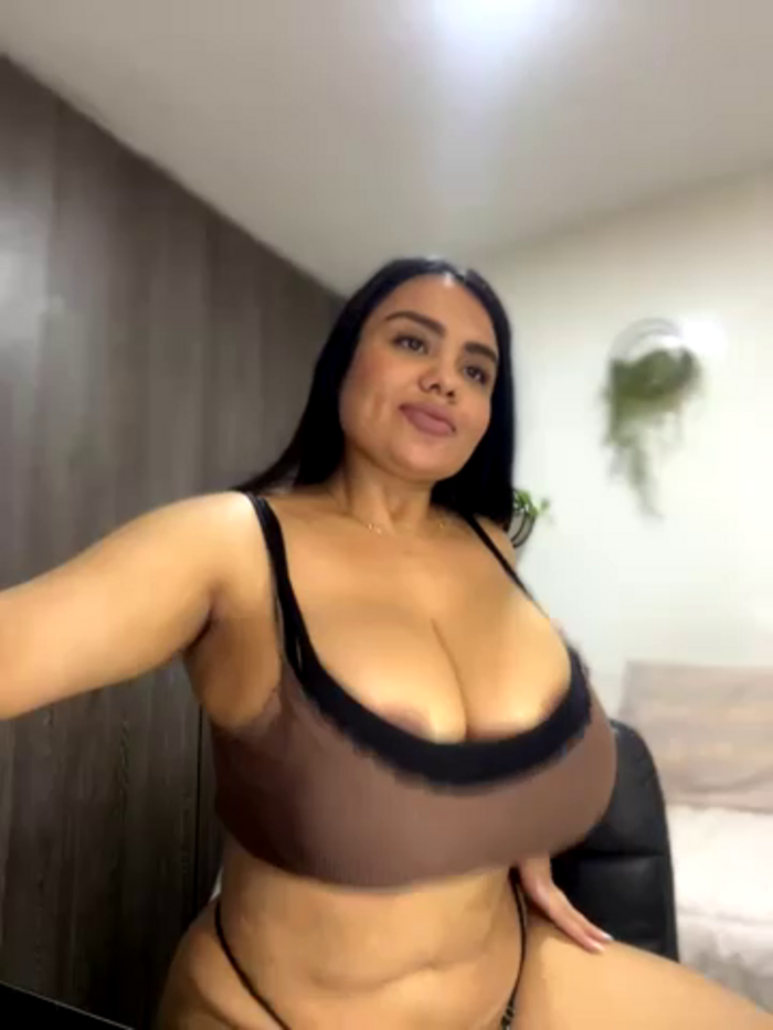 valeria2019hot