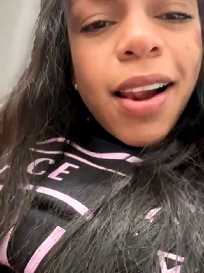 Charly_