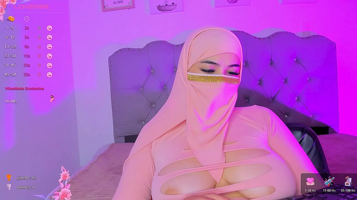 Tahiraa_