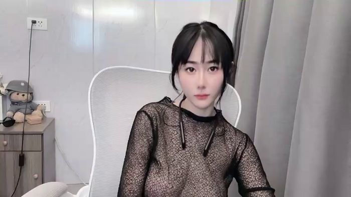 qiqi--