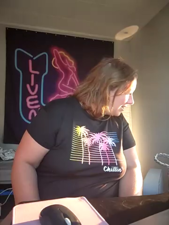 Canadian_BBW