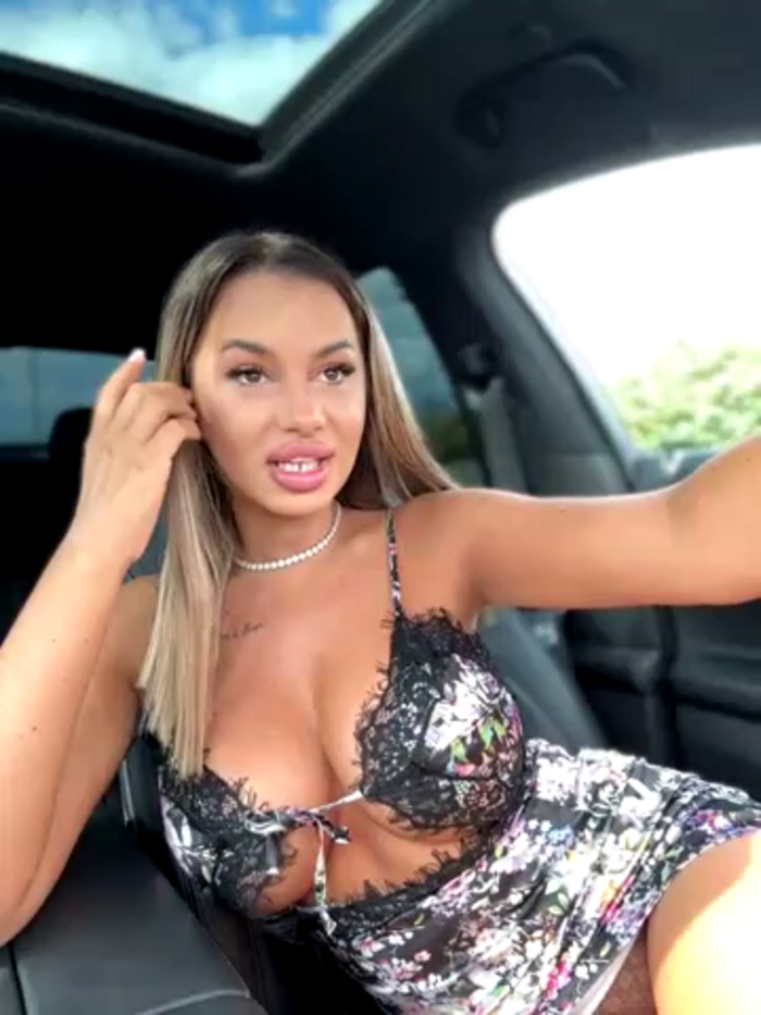 KirstieVegas