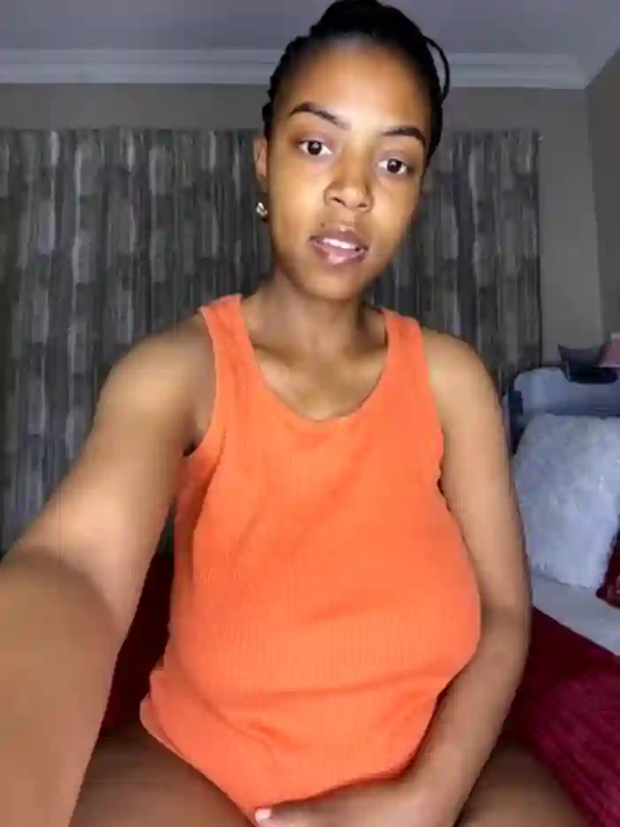 2024/08/06/stripchat-tamia_98-04-06-52