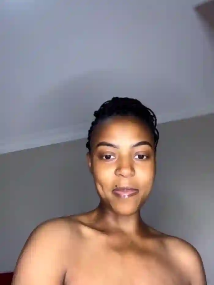 2024/08/06/stripchat-tamia_98-05-33-25