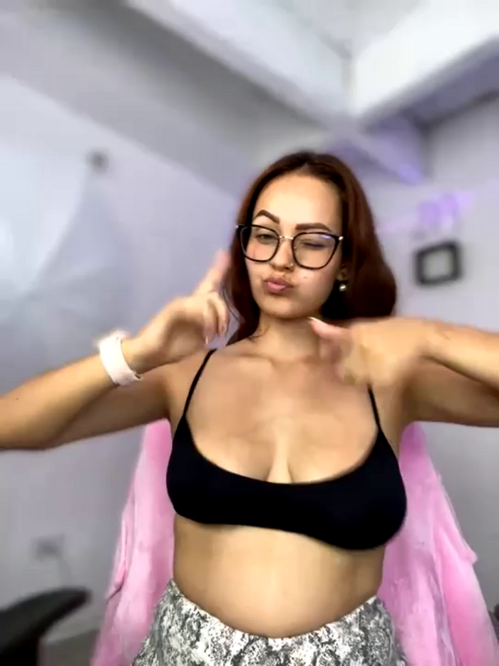 Miss-Abbii