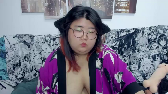 Nadine_asian