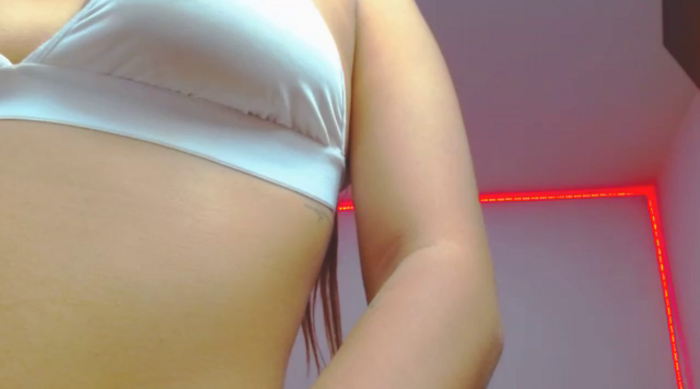 Talia_Roose