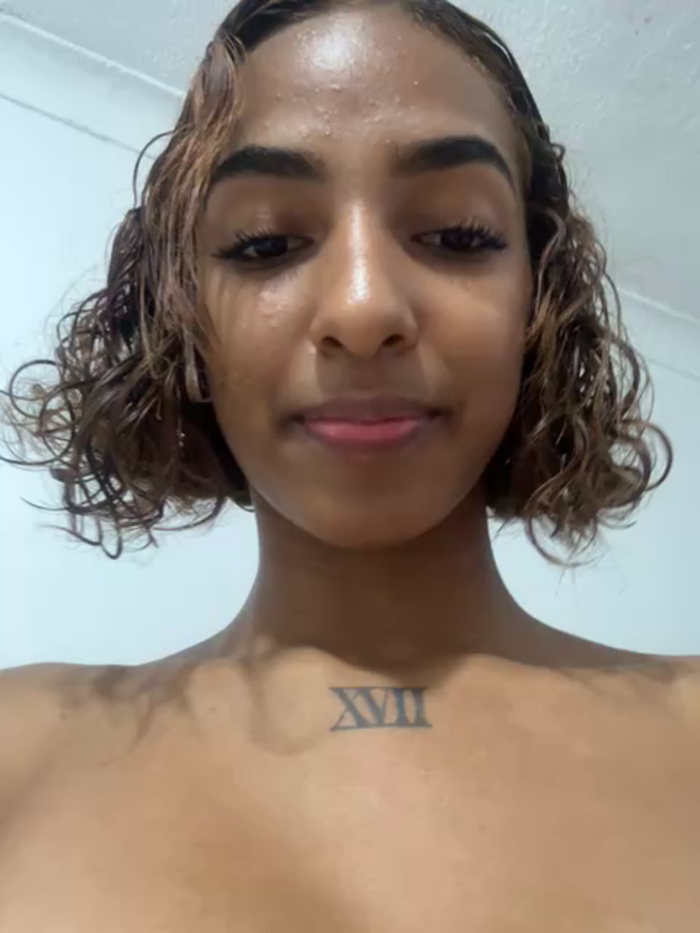 Carla_Logan