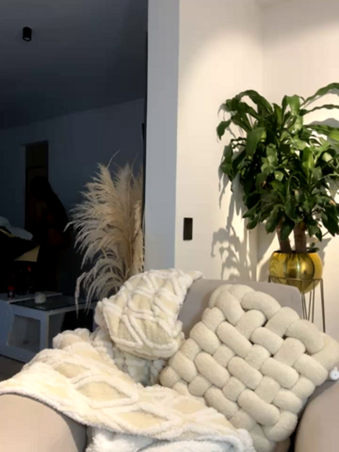 EllaSanz_