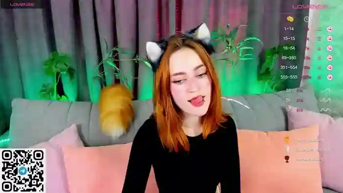 2024/08/08/stripchat-moxy_foxy-08-53-18
