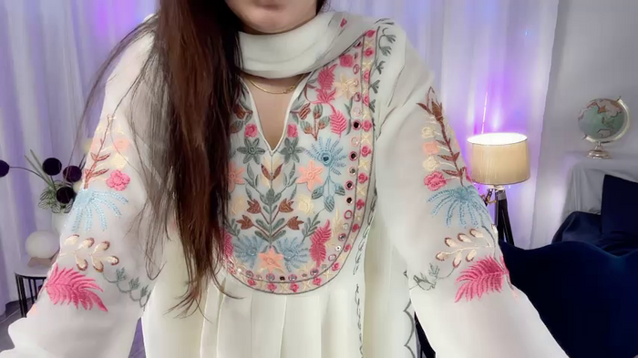 Unique-Beauty