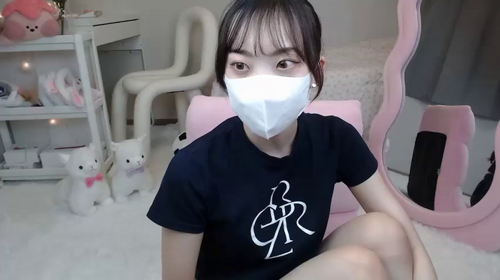 momo_room
