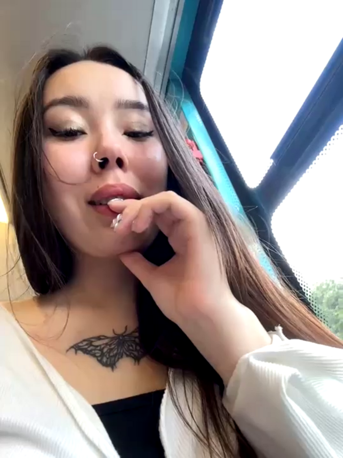 Asian_Asami