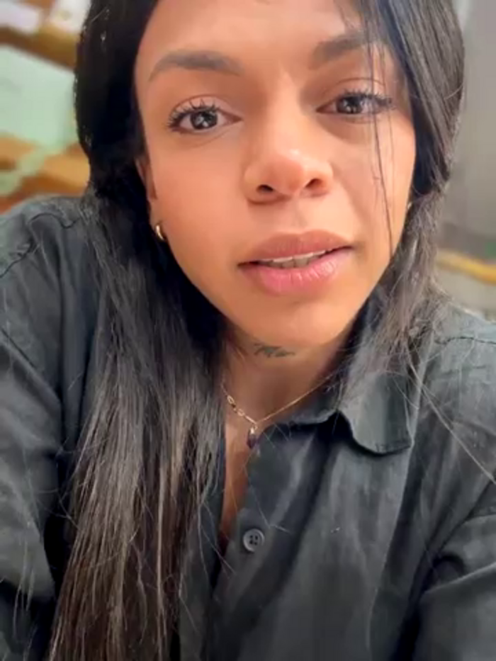 Charly_