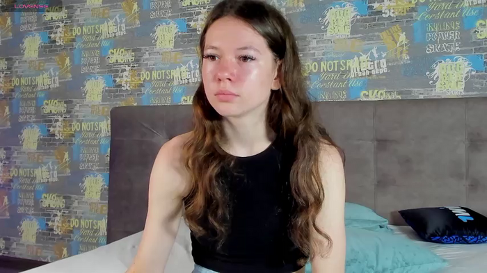 Nicole_Charm