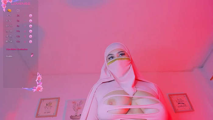 Tahiraa_