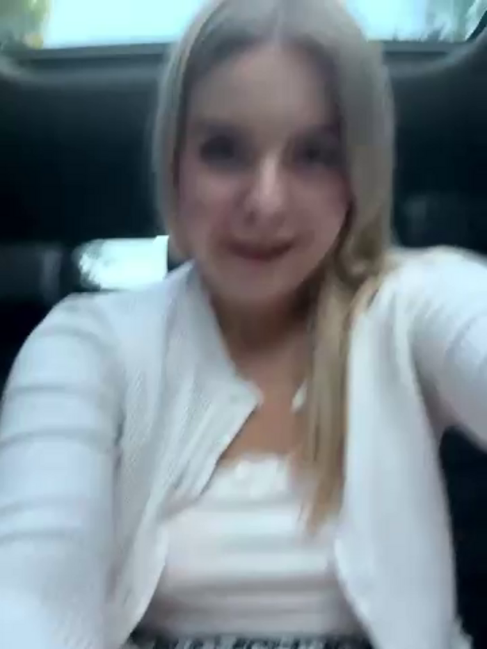 LaraBlond